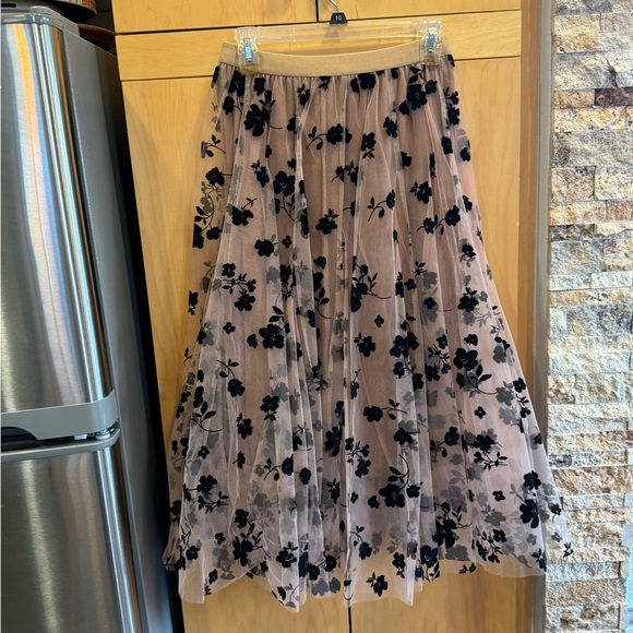 NEW! Fairy skirt! - Picture 2 of 8